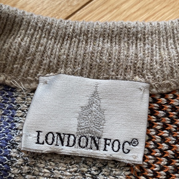 London Fog Sweater - Picture 2 of 5